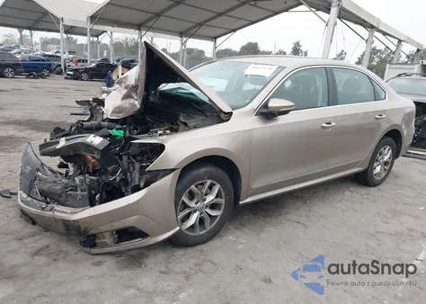 2016 Volkswagen Passat 1.8T S z USA, uszkodzony, nr VIN 1VWAT7A35GC039315